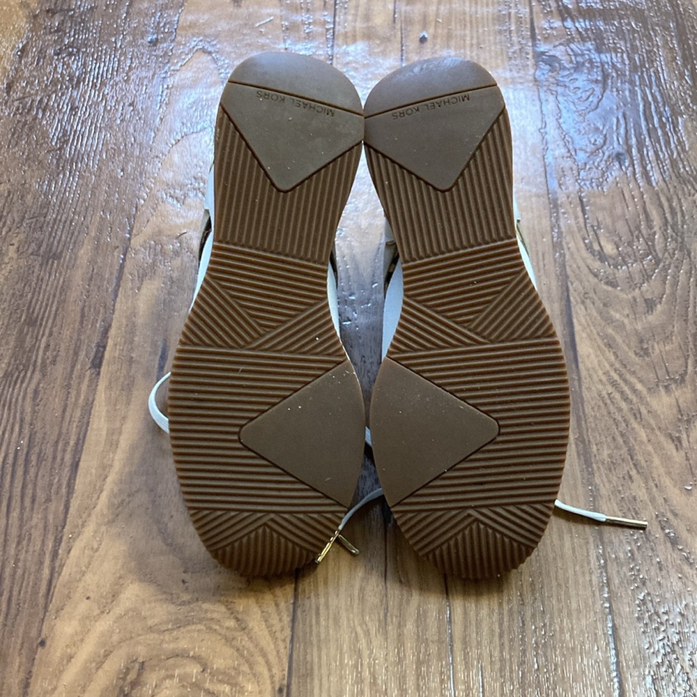 Michael Kors sneakers size 7 - Picture 5 of 6